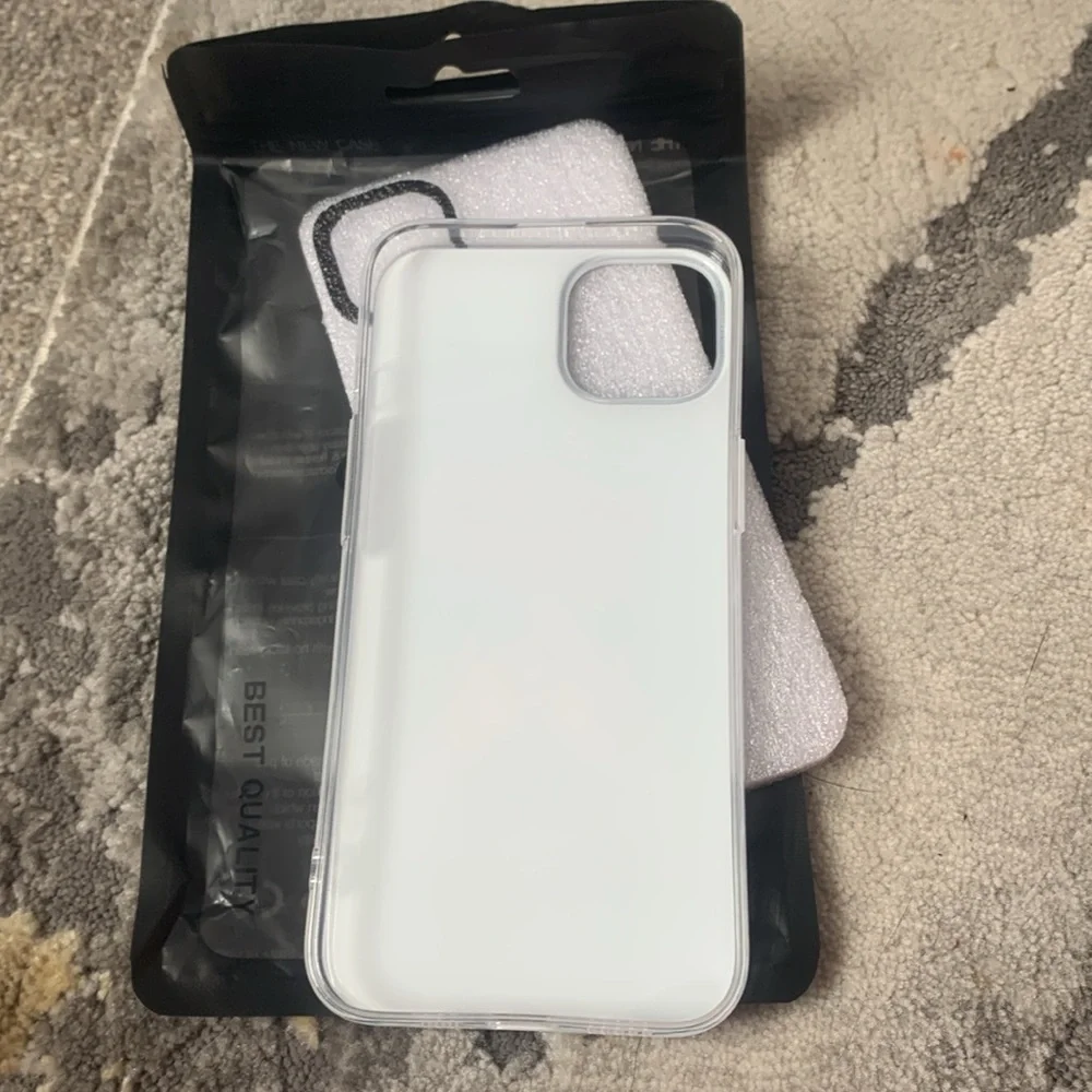 I am selling a Anuel AA that I had bought for my boyfriend I got the wrong size